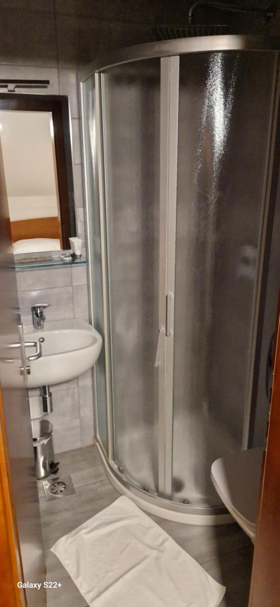 Gostinstvo Tomex Hotel Ilirska Bistrica Buitenkant foto