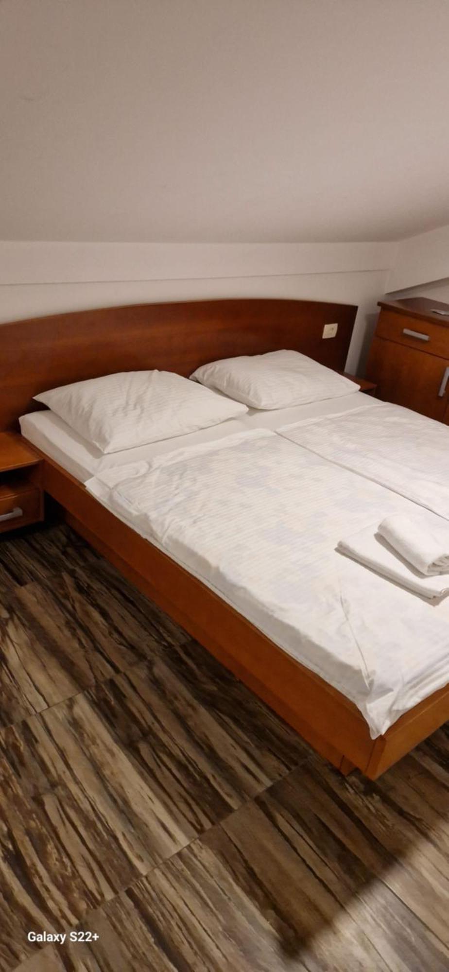 Gostinstvo Tomex Hotel Ilirska Bistrica Buitenkant foto